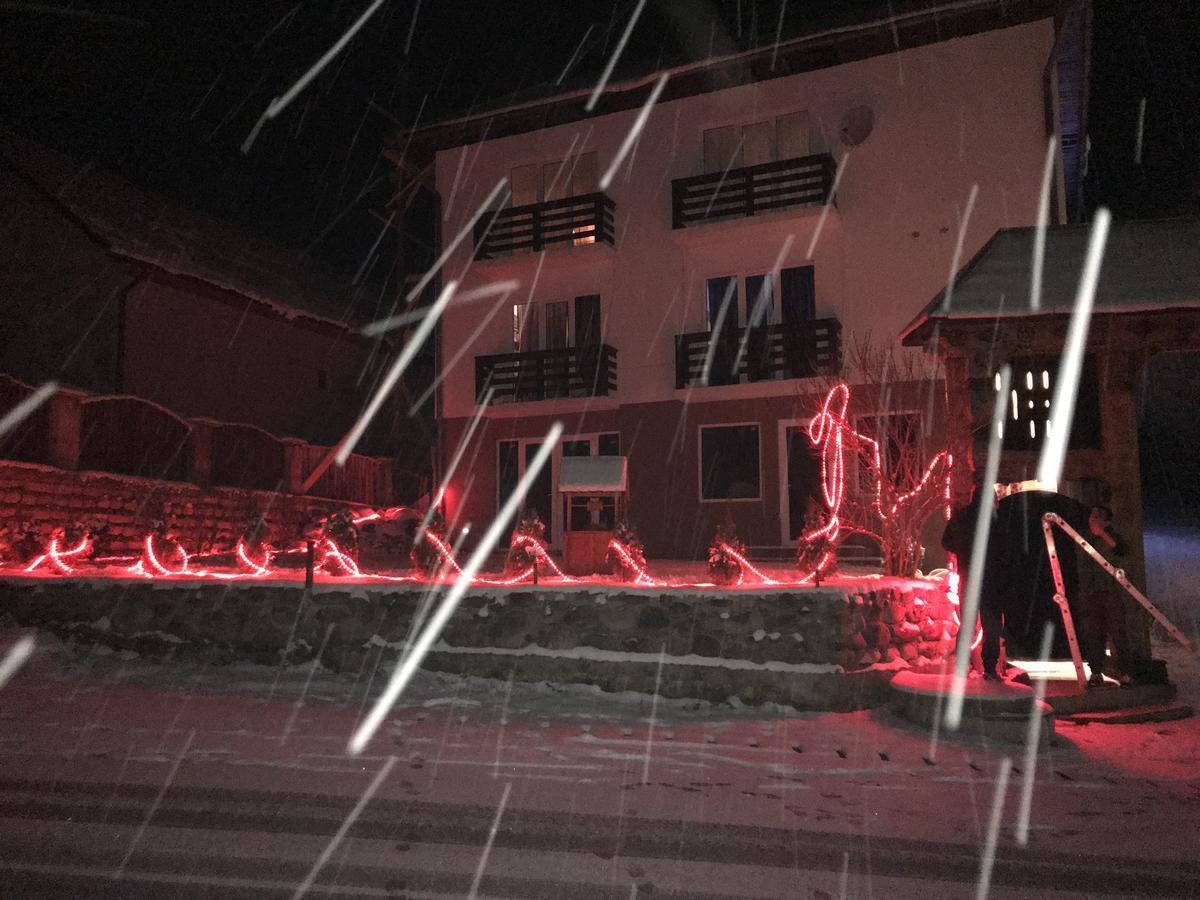 Casa Relax Hotel Valeni  ภายนอก รูปภาพ