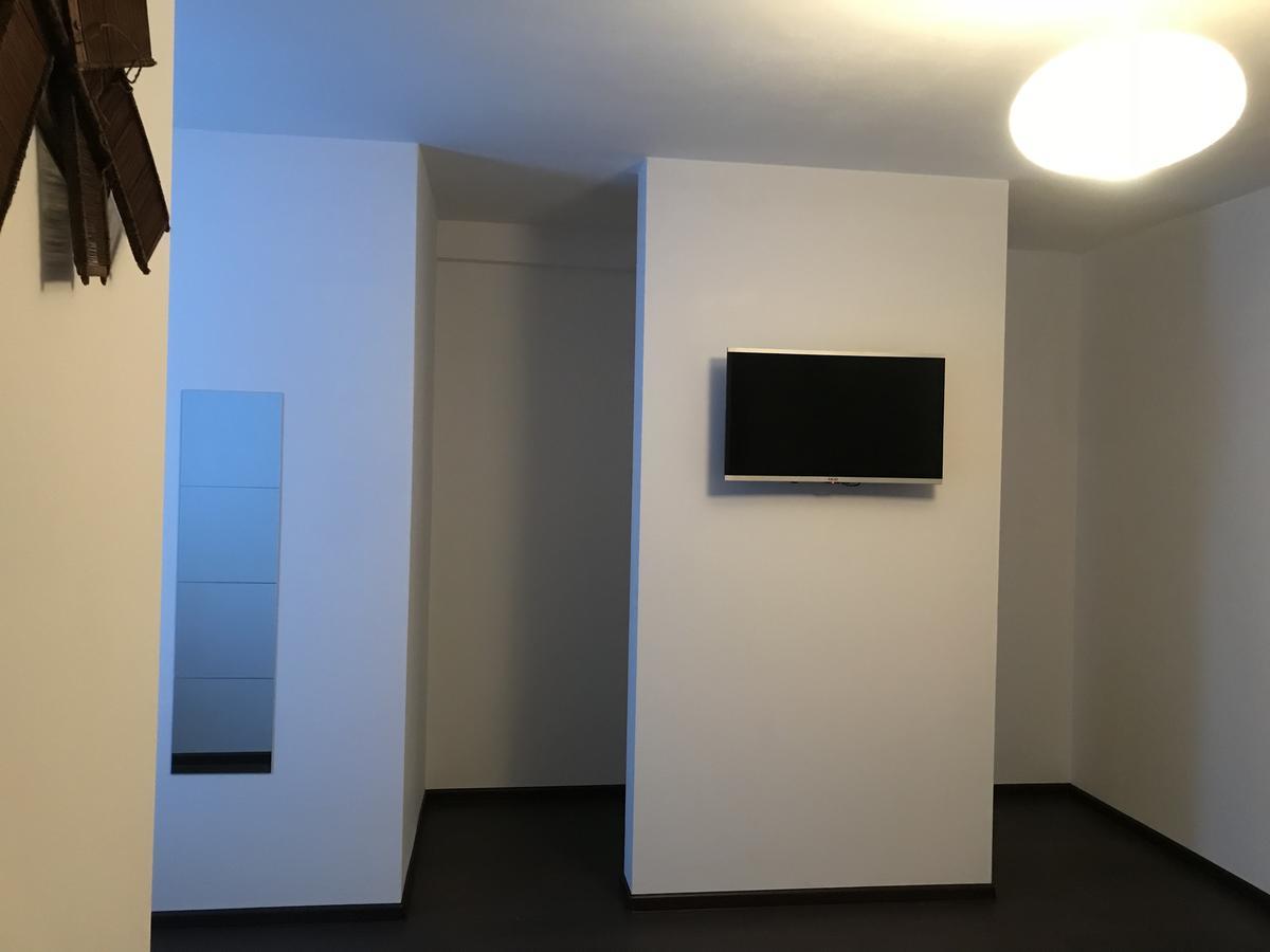 Casa Relax Hotel Valeni  ภายนอก รูปภาพ