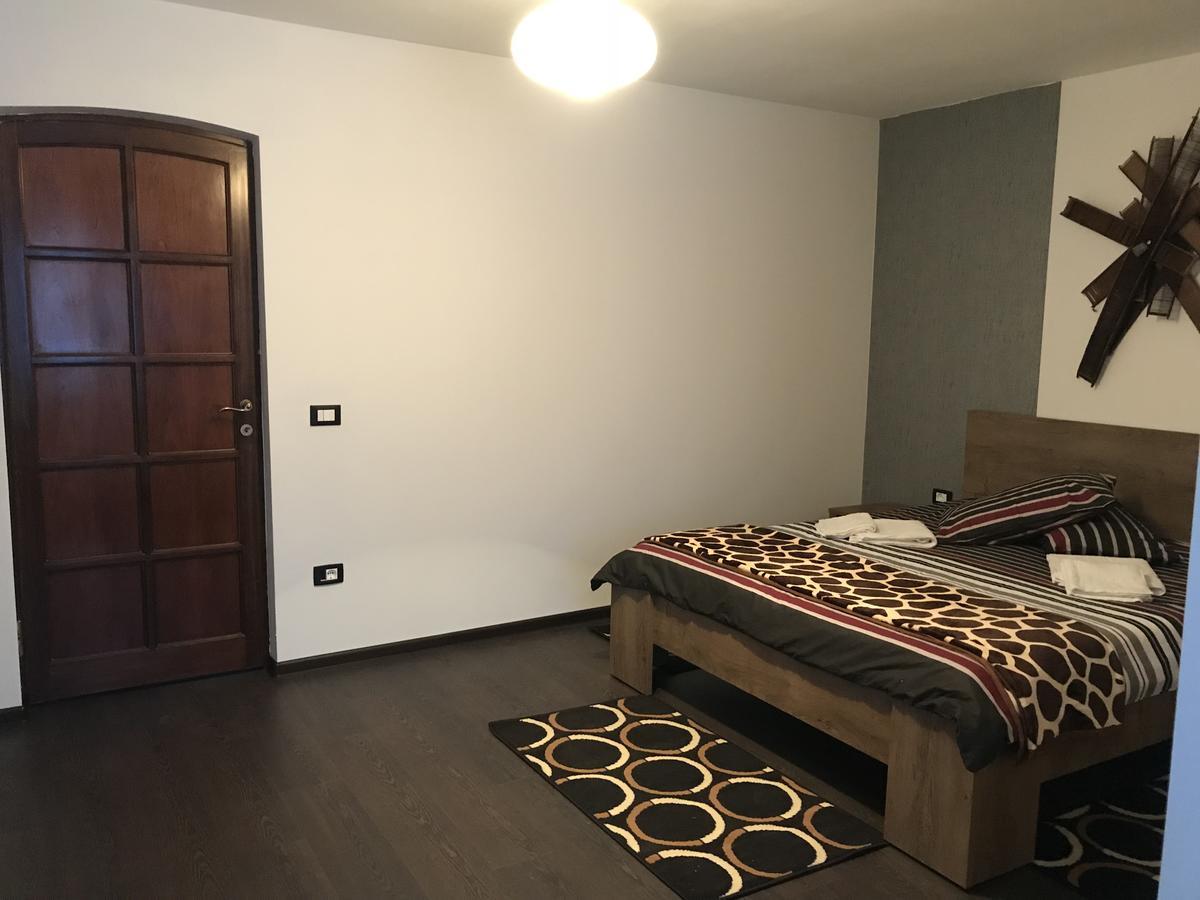 Casa Relax Hotel Valeni  ภายนอก รูปภาพ